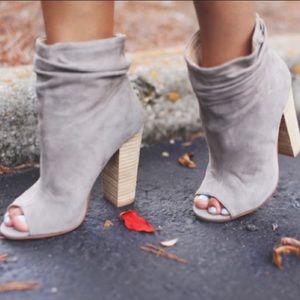 Chinese laundry peep toe boots